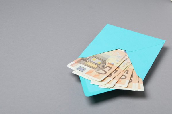 Quel est le professeur le mieux rémunéré en france ?